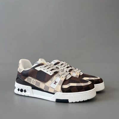 louis-vuitton-trainer-sneaker-lvs120-ymmhb.jpeg