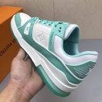 LOUIS VUITTON TRAINER SNEAKER – LVS122