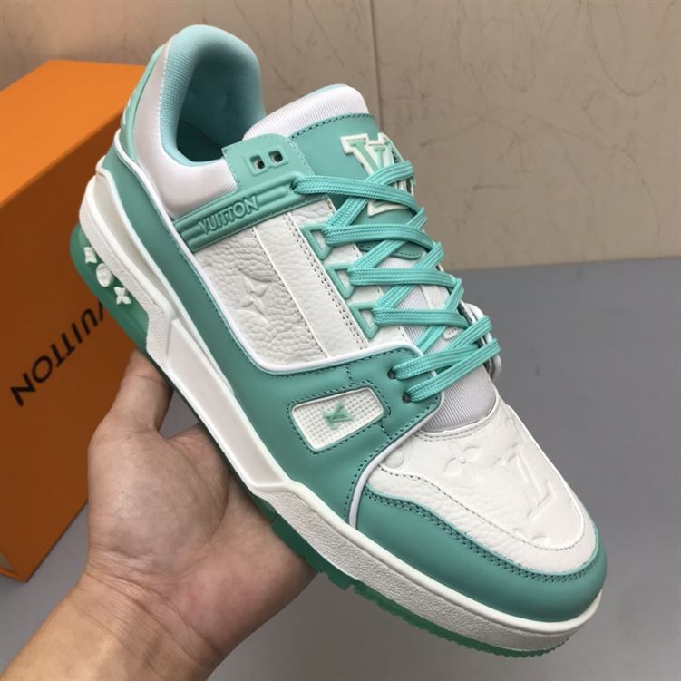 LOUIS VUITTON TRAINER SNEAKER – LVS122