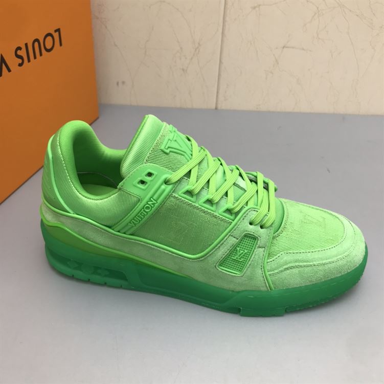 LOUIS VUITTON TRAINER SNEAKER – LVS128