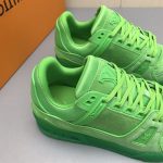 LOUIS VUITTON TRAINER SNEAKER – LVS128