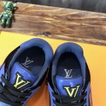 LOUIS VUITTON TRAINER SNEAKERS IN NAVY BLUE PATENT CANVAS – LVS034