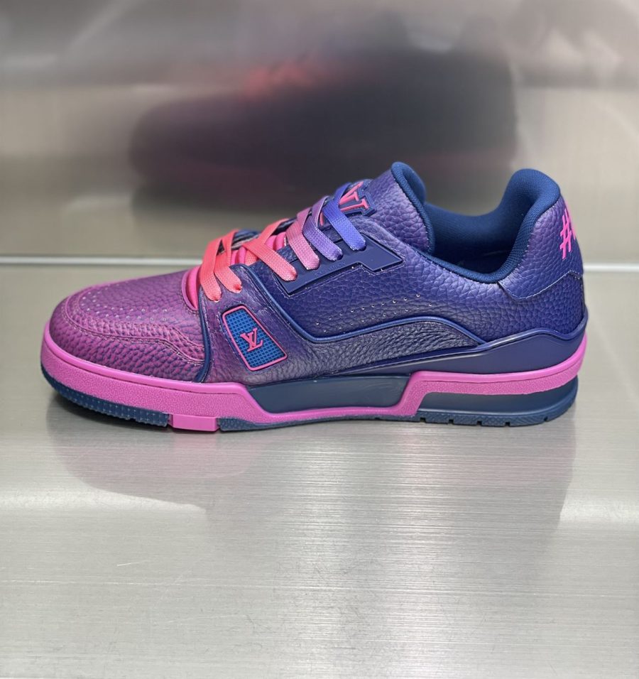 LOUIS VUITTON TRAINER SNEAKERS IN PINK – LVS003