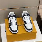 LOUIS VUITTON TRAINER WHITE BLACK WHITE – LVS018