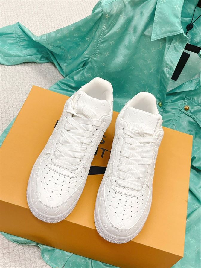 LOUIS VUITTON X NIKE AIR FORCE 1 BY VIRGIL ABLOH – LVS142