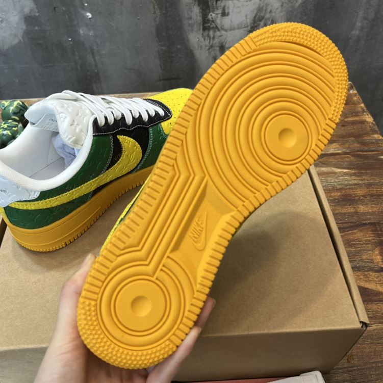 LOUIS VUITTON X NIKE AIR FORCE 1 LOW-TOP SNEAKERS IN YELLOW AND GREEN – LVS119