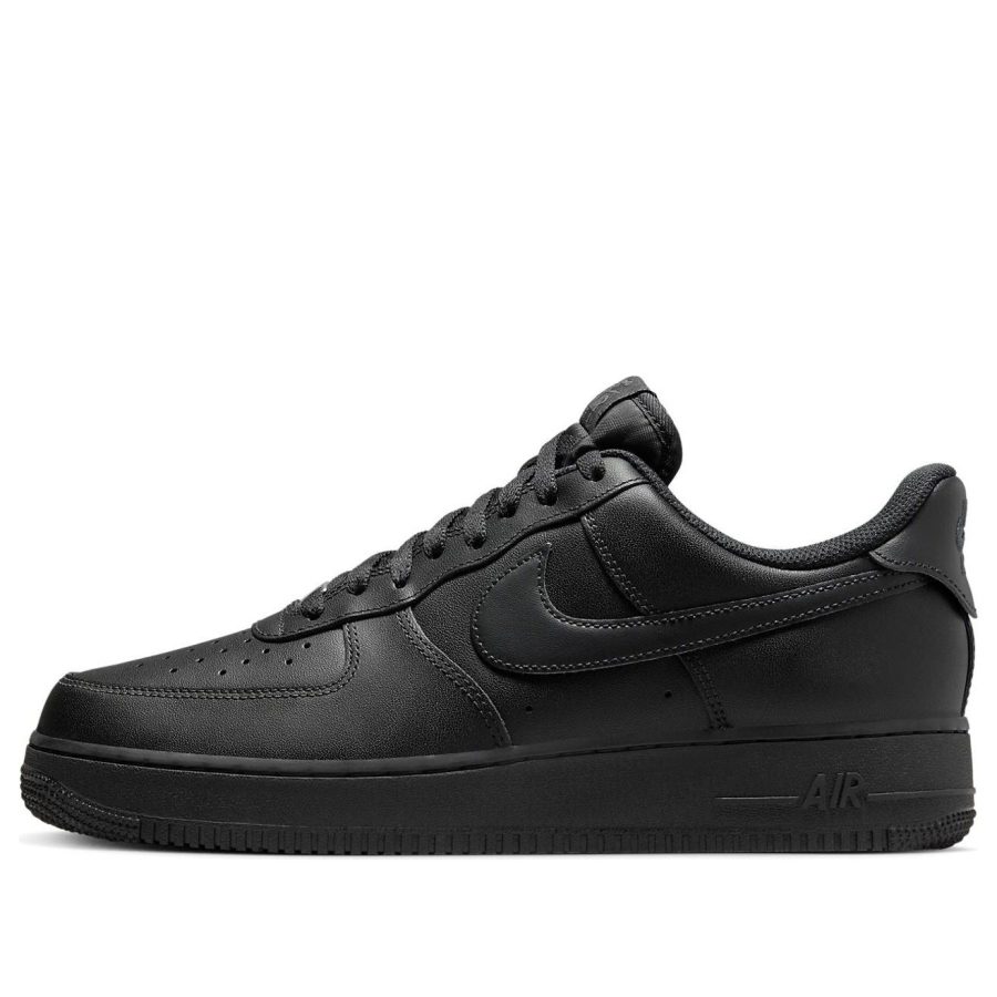 Nike Air Force 1 Low FlyEase ‘Triple Black’