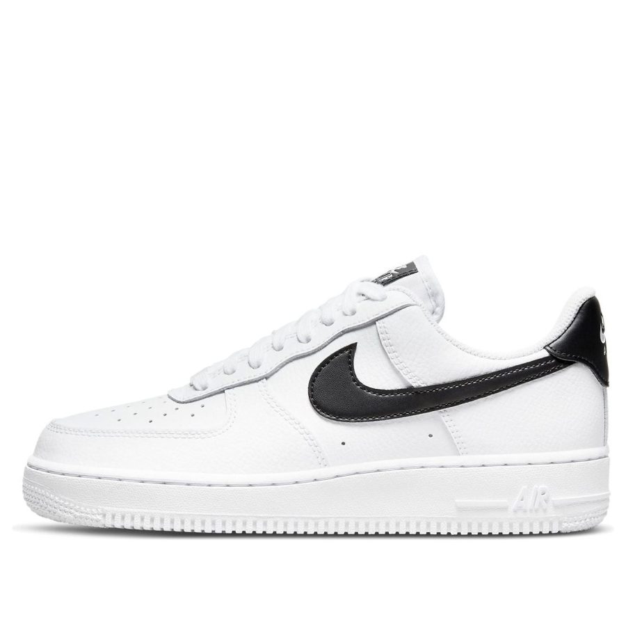 Nike Air Force 1 ’07 ‘White Black 2022’