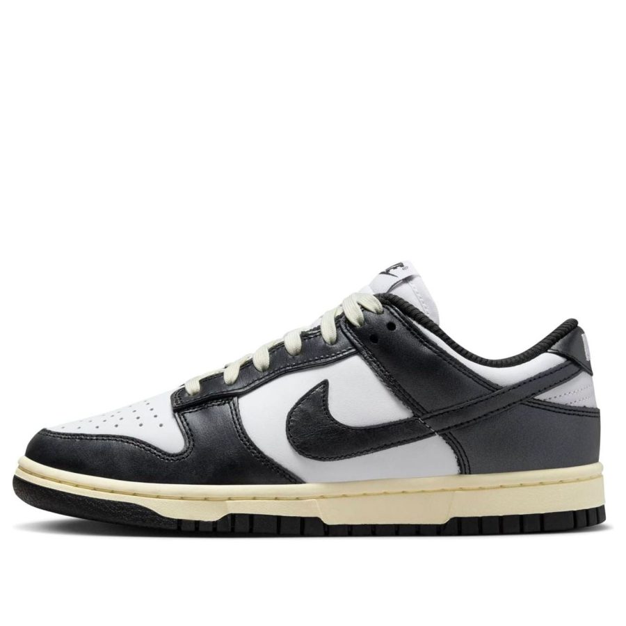 Nike Dunk Low ‘Vintage Panda’