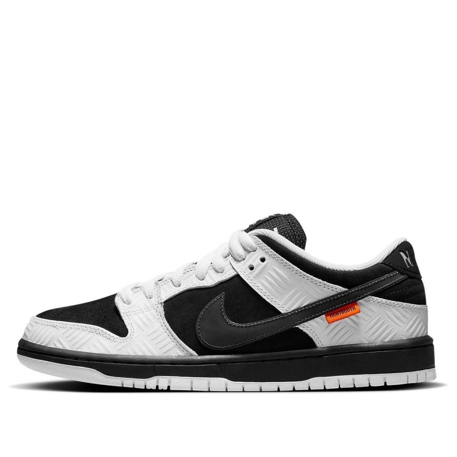 Nike x TIGHTBOOTH SB Dunk Low ‘White Black’