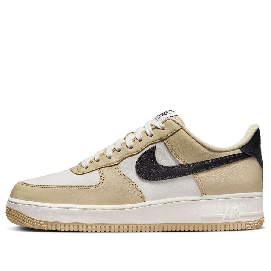 Nike Air Force 1 Low 07 ‘Team Gold Black’
