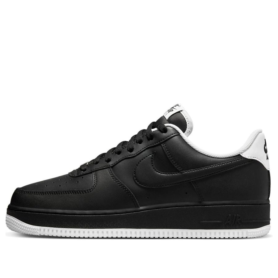 Nike Air Force 1 ’07 ‘Black White’