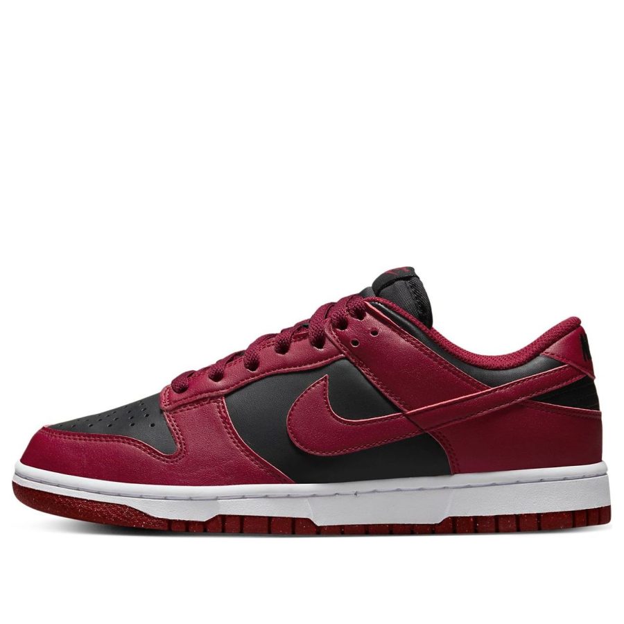 Nike Dunk Low Next Nature ‘Team Red Black’