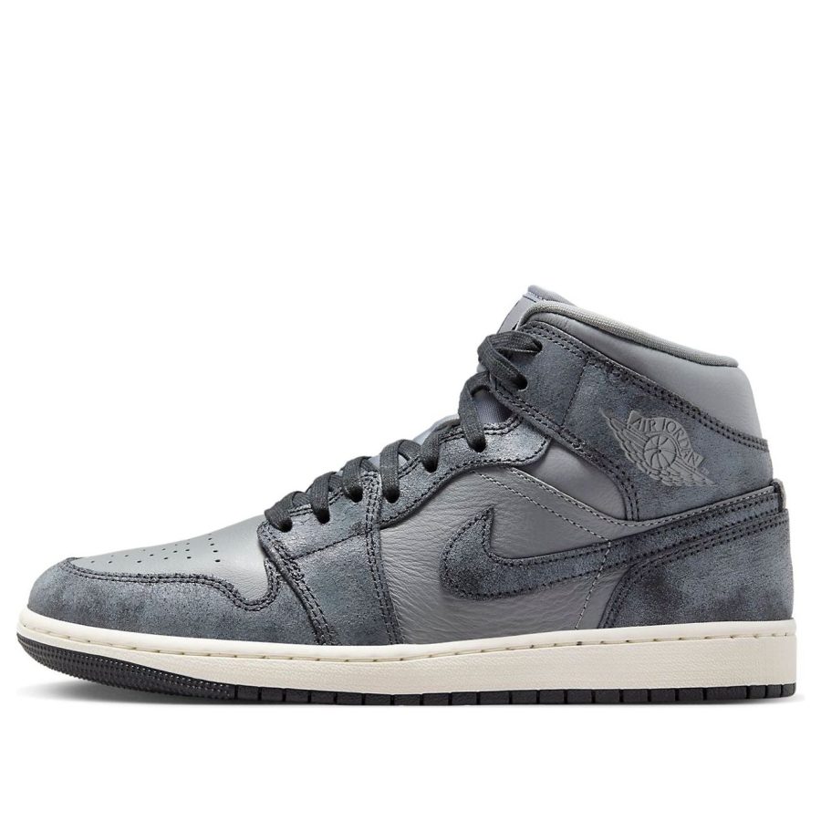 Air Jordan 1 Mid ‘Distressed Smoke Grey’