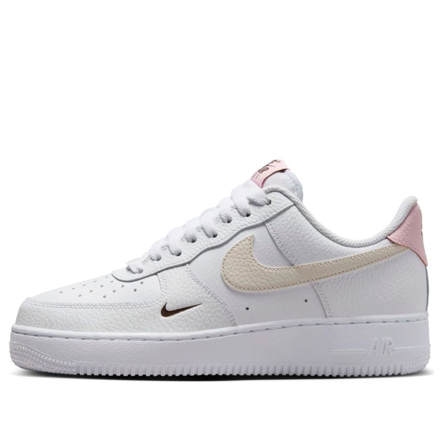 Nike Air Force 1 ’07 ‘White Light Orewood Pink’