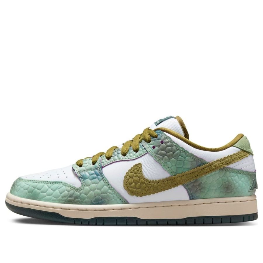 Nike x Alexis Sablone SB Dunk Low ‘Chameleon’