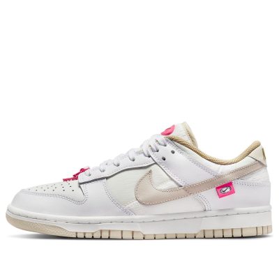 Nike Dunk Low ‘Pink Bling’