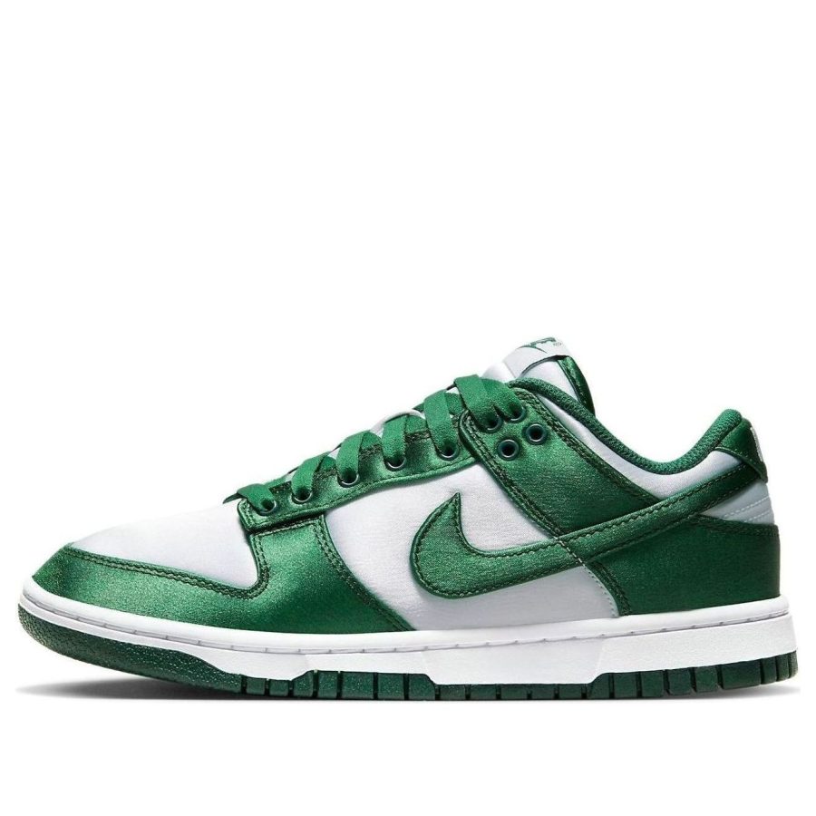 Nike Dunk Low ‘Satin Green’