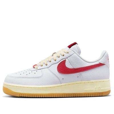 Nike Air Force 1 ’07 ‘White Red Gum’