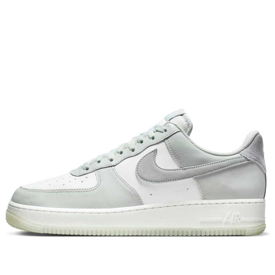 Nike Air Force 1 ’07 LV8 ‘Light Silver Pumice’