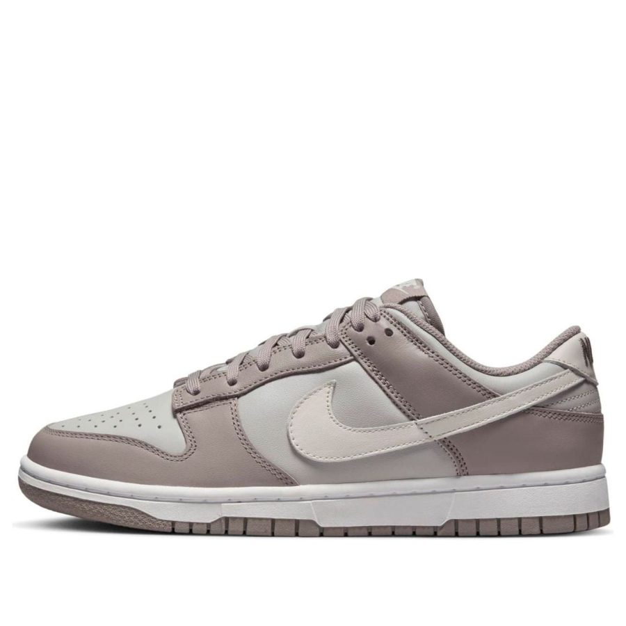 Nike Dunk Low ‘Bone Beige’