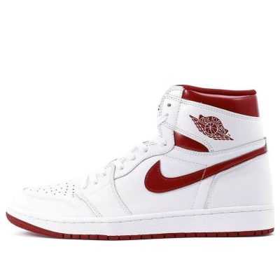 Air Jordan 1 Retro High OG ‘Metallic Red’