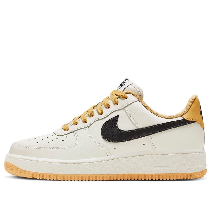 Nike Air Force 1 ’07 LV8 ‘Sail Tan Black’