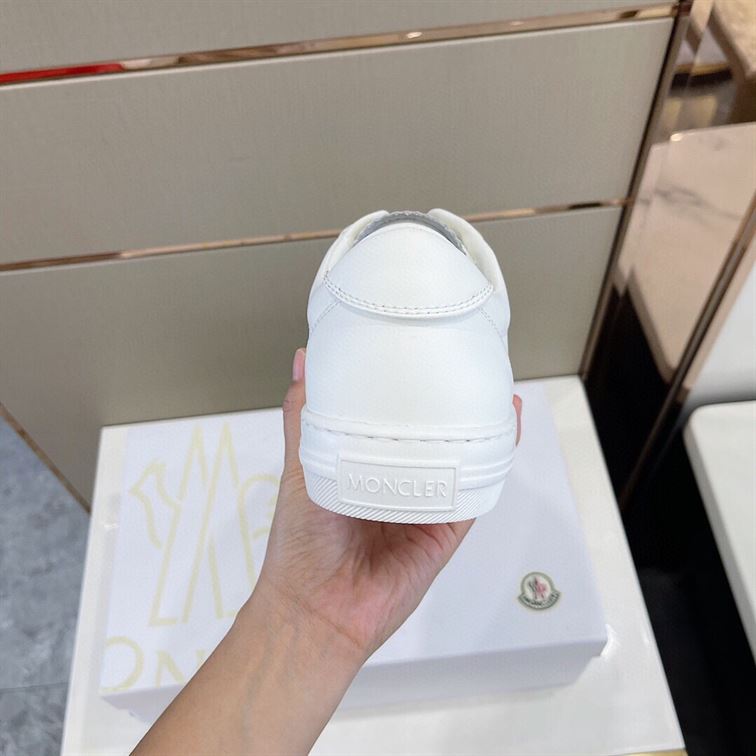 MONCLER LOW-TOP SNEAKERS – MCS002