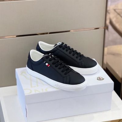 moncler-low-top-sneakers-mcs011-shvn8.jpg