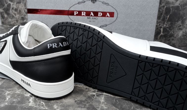 PRADA DOWNTOWN LEATHER SNEAKERS – PRS069