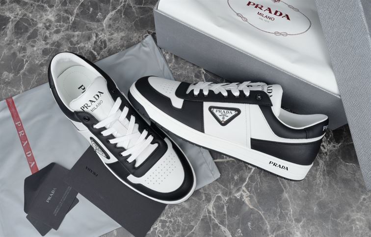 PRADA DOWNTOWN LEATHER SNEAKERS – PRS069