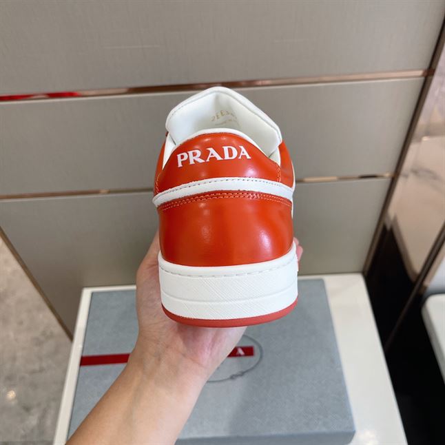 PRADA DOWNTOWN LEATHER SNEAKERS – PRS071