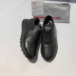 PRADA LEATHER SNEAKERS – PRS072