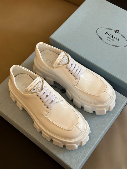 PRADA MONOLITH BRUSHED LEATHER LACE-UP SHOES – PRS061