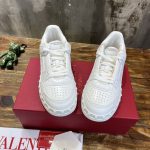 VALENTINO FREEDOTS LOW-TOP SNEAKER IN CALFSKIN – VN003