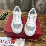 VALENTINO FREEDOTS LOW-TOP SNEAKER IN CALFSKIN – VN005