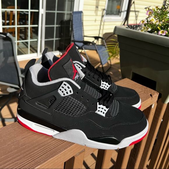 Air Jordan 4 Retro OG ‘Bred’ photo review