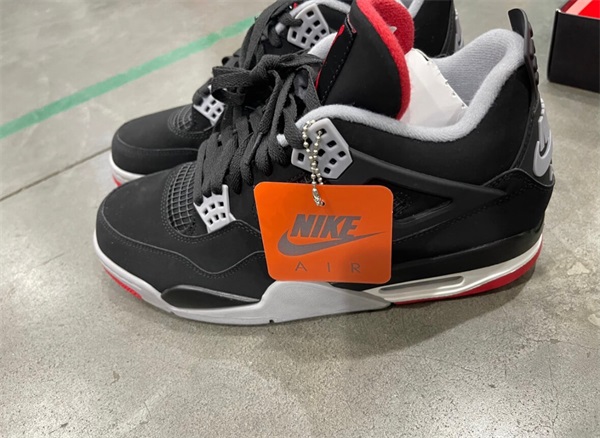 Air Jordan 4 Retro OG ‘Bred’ photo review