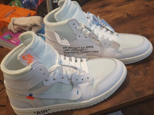 Off-White x Air Jordan 1 Retro High OG ‘White‘ photo review