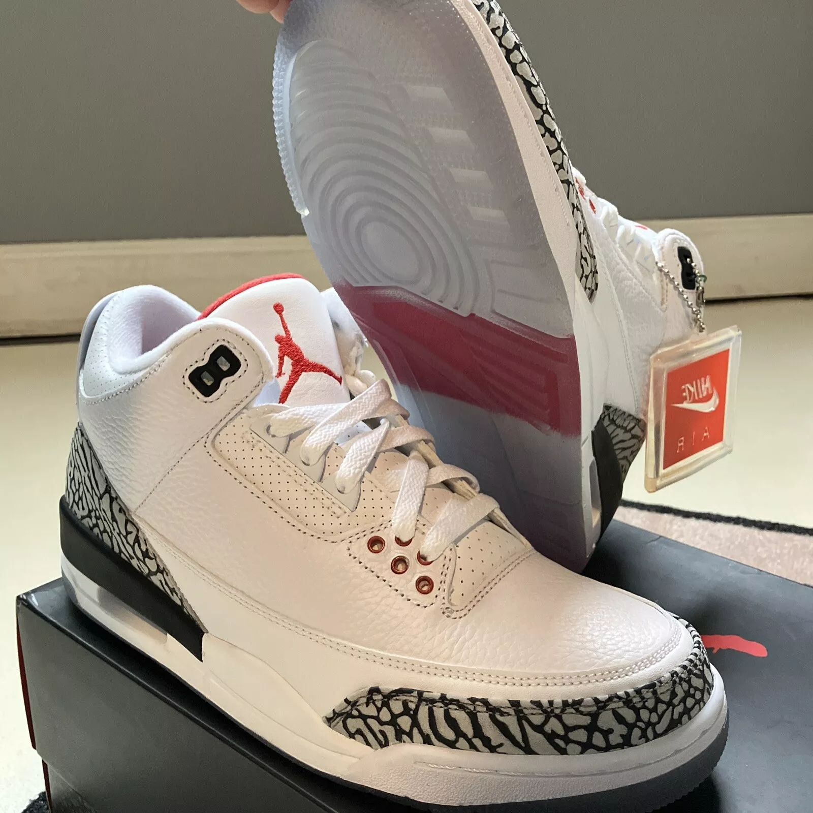 Air Jordan 3 Retro NRG ‘Tinker’ photo review