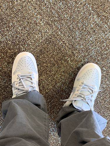 Nike SB Dunk Low ‘Summit White’ photo review