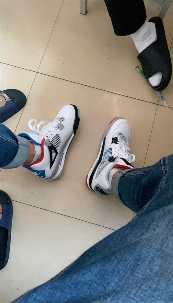 Air Jordan 4 Retro SE ‘What The 4’ photo review