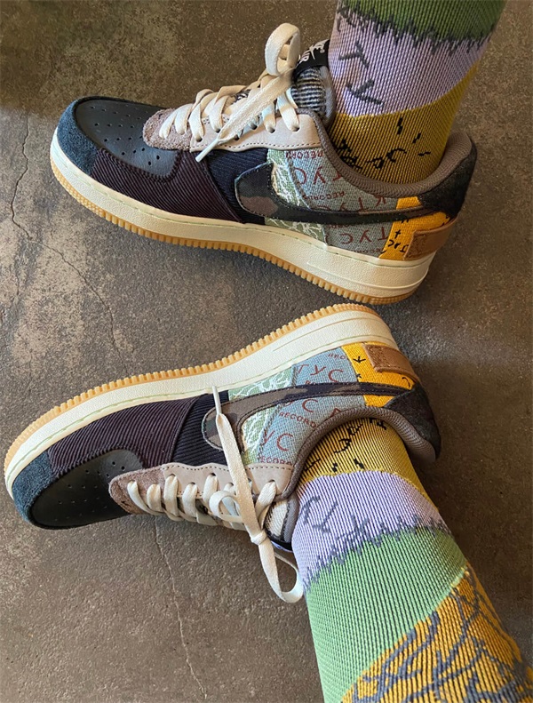 Nike x Travis Scott Air Force 1 Low ‘Cactus Jack’ photo review