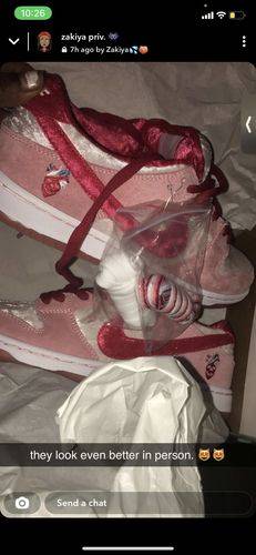 Nike x StrangeLove SB Dunk Low ‘Valentine’s Day’ photo review