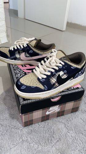 Nike x Travis Scott SB Dunk Low Premium QS ‘Cactus Jack’ photo review