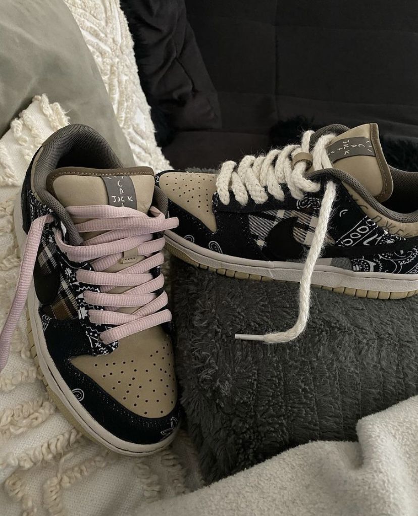 Nike x Travis Scott SB Dunk Low Premium QS ‘Cactus Jack’ photo review