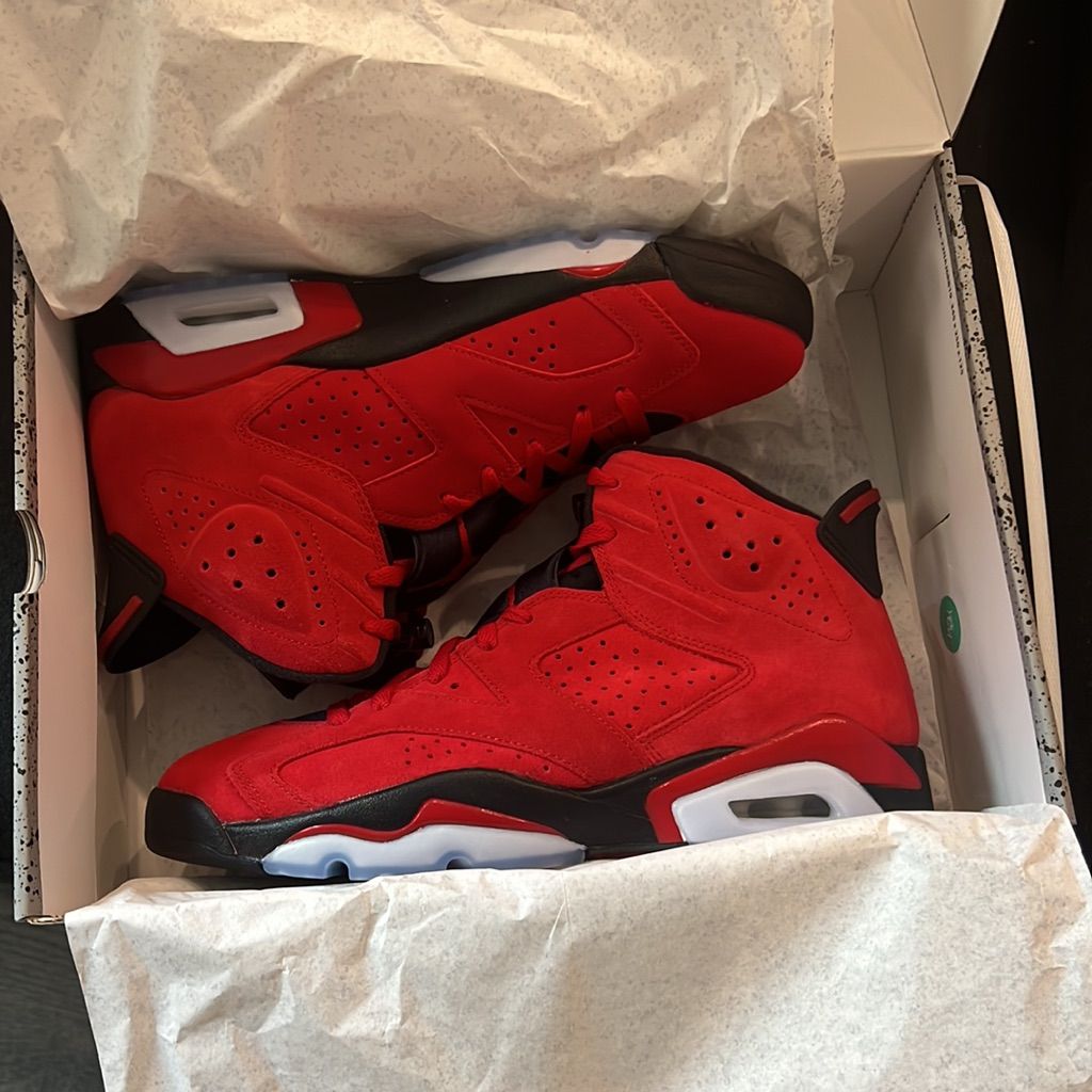 Air Jordan 6 Retro ‘Toro Bravo’ photo review