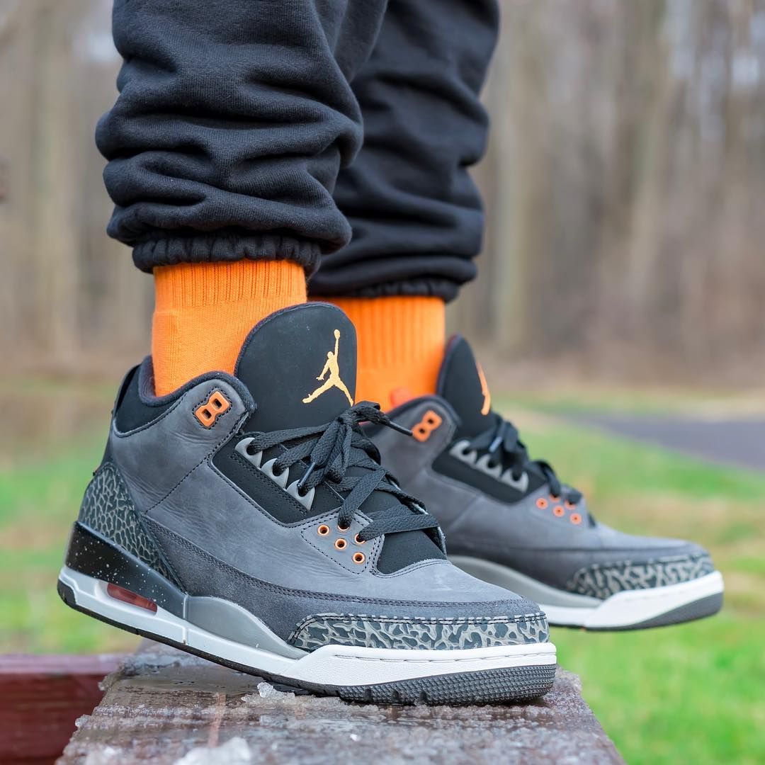 Air Jordan 3 Retro ‘Fear Pack 2023’ photo review