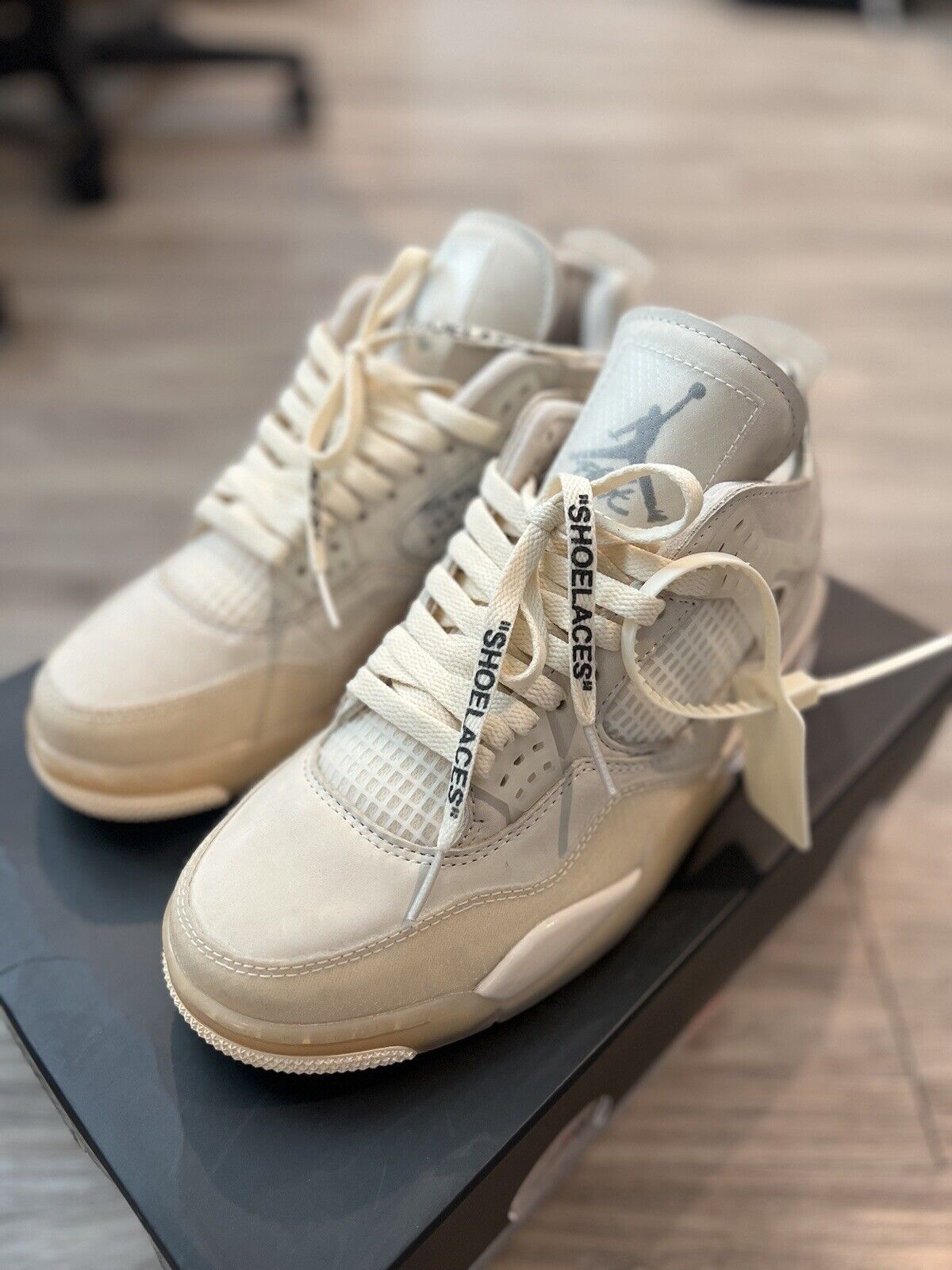 Air Jordan 4 x Off-White SP ‘Sail’ photo review