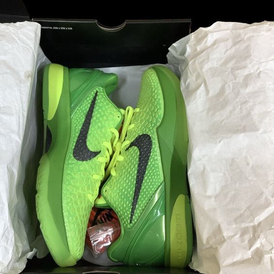 Nike Zoom Kobe 6 Protro ‘Grinch’ photo review